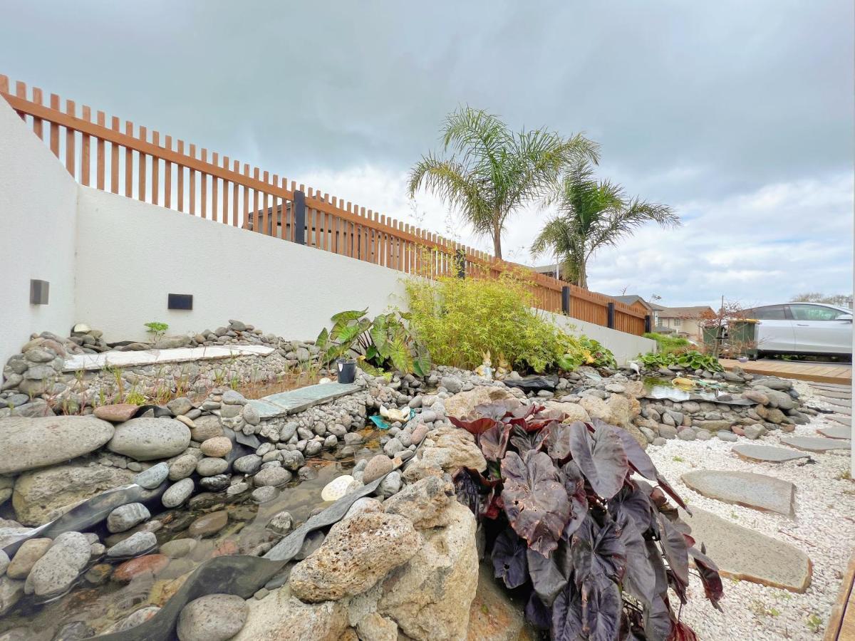 Elegant Beach House In Long Bay Vila Auckland Exterior foto