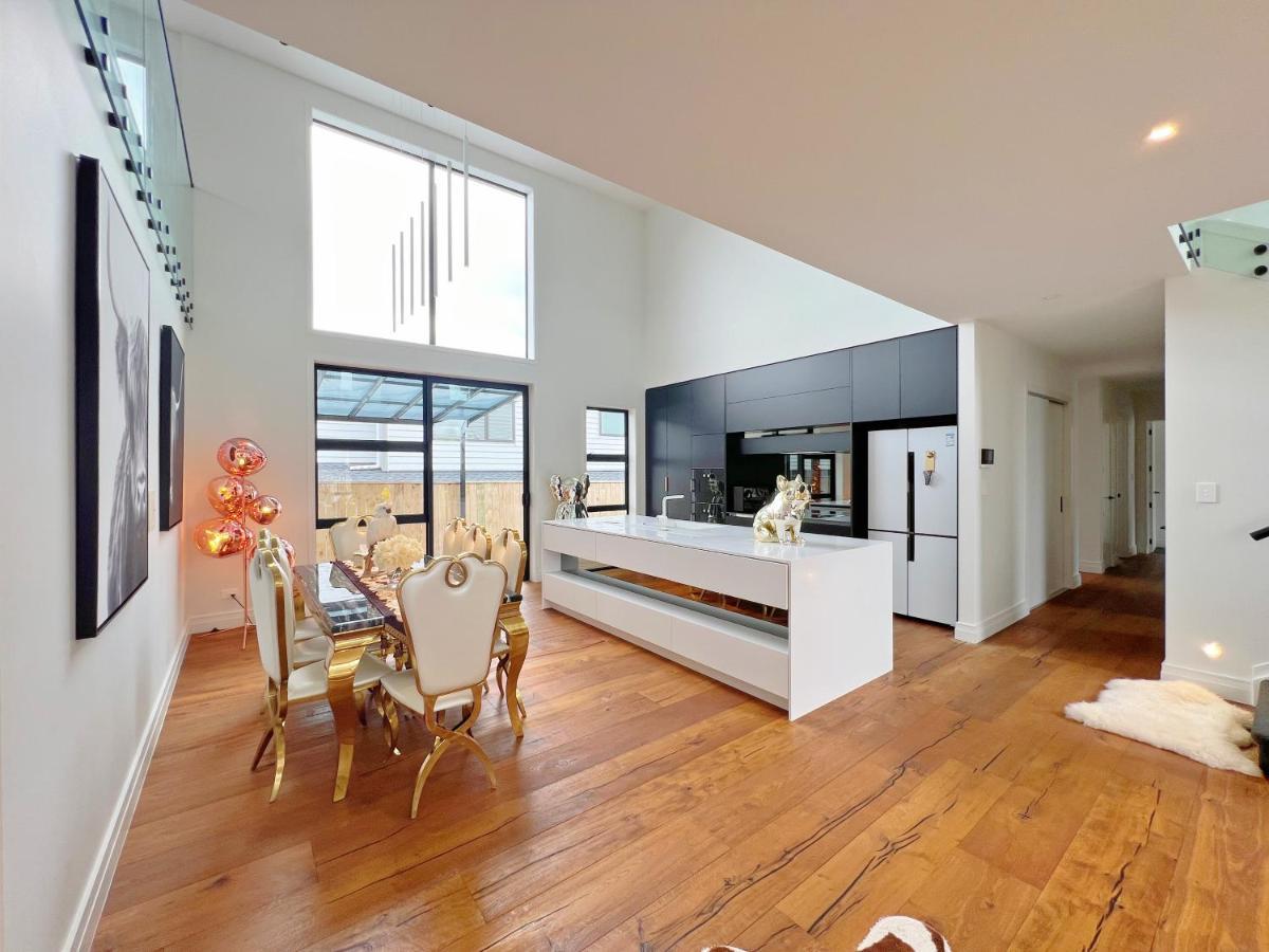 Elegant Beach House In Long Bay Vila Auckland Exterior foto